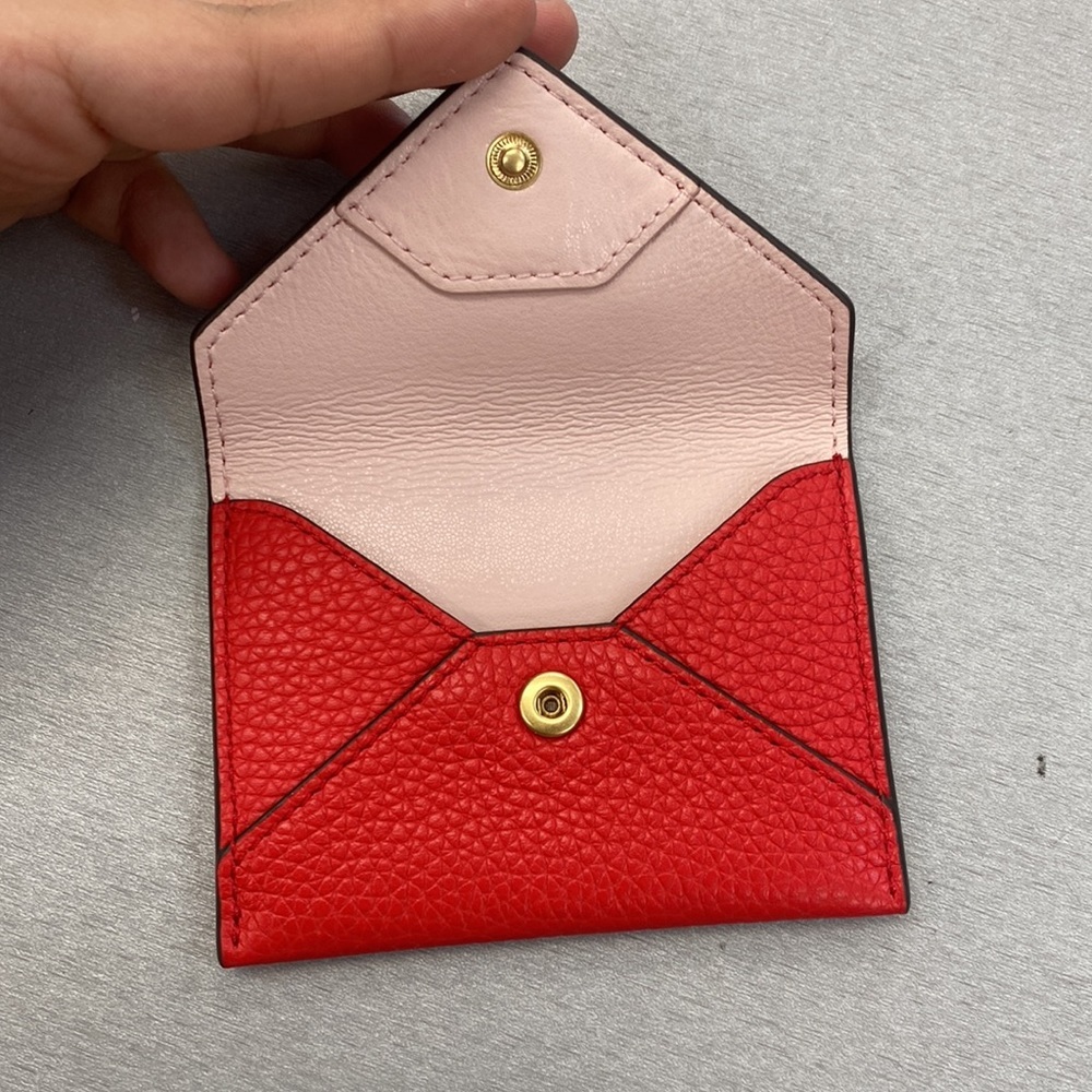 Tory Burch - Picture 3 of 9